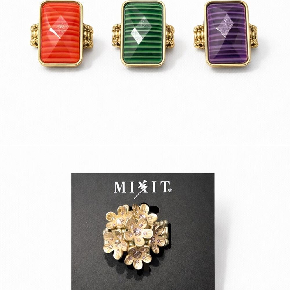 4 Vibrant Stretchable Rings, brand new‎